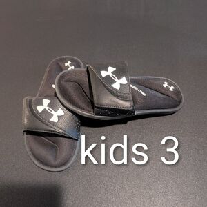 ⭐2/$25⭐Size 3 Kids Under Armour Sandals Slip On Velcro  Adjustable Slides Black